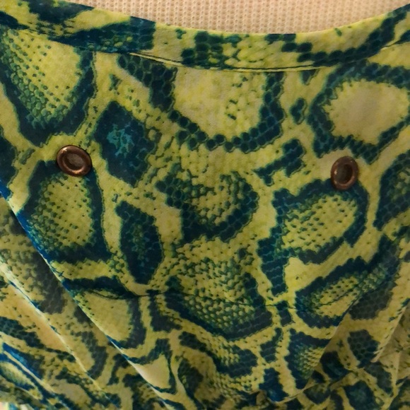 Rachel Roy , snake print blouse , size M . - Picture 3 of 6